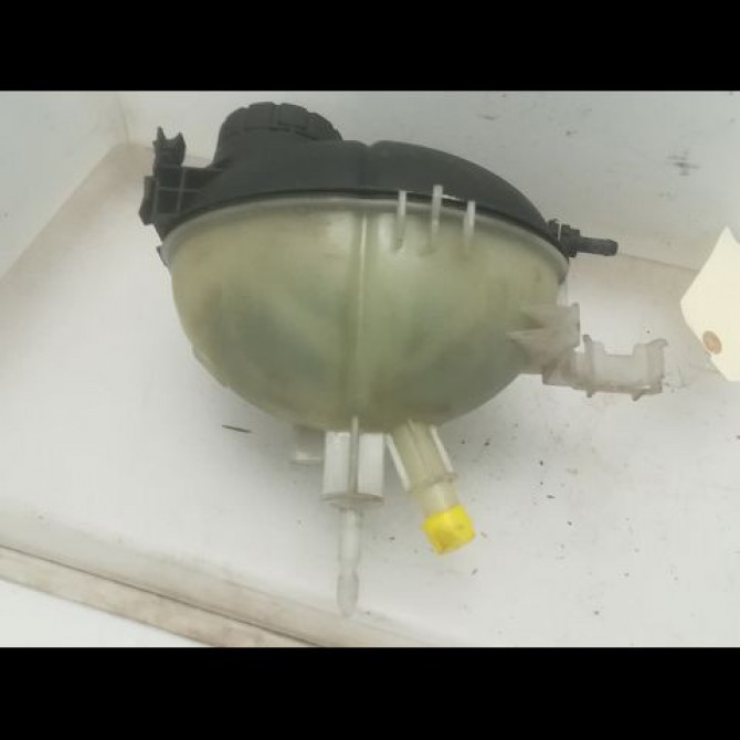 Vase expansion occasion MERCEDES CLASSE E IV Phase 1 03-2009->11-2012 E 350 CDI 231ch 2045000749 2