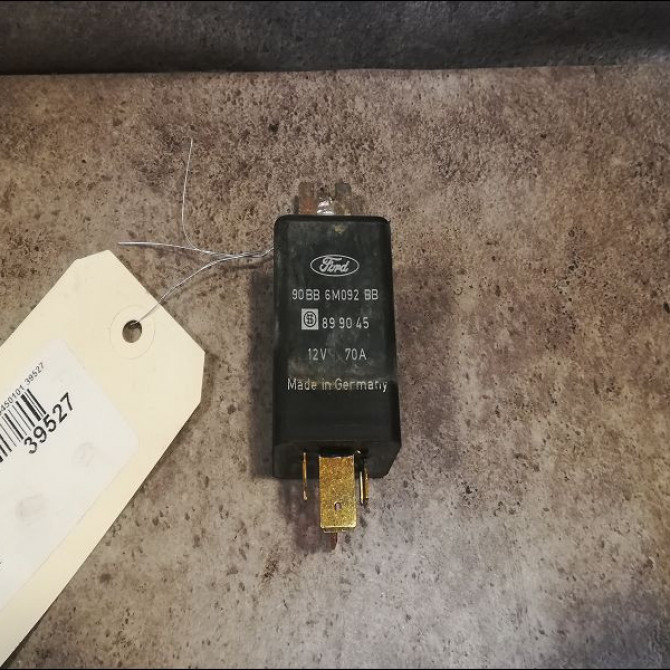 Boitier de préchauffage occasion FORD FIESTA III Phase 1 03-1989->01-1994 1.8 D 1