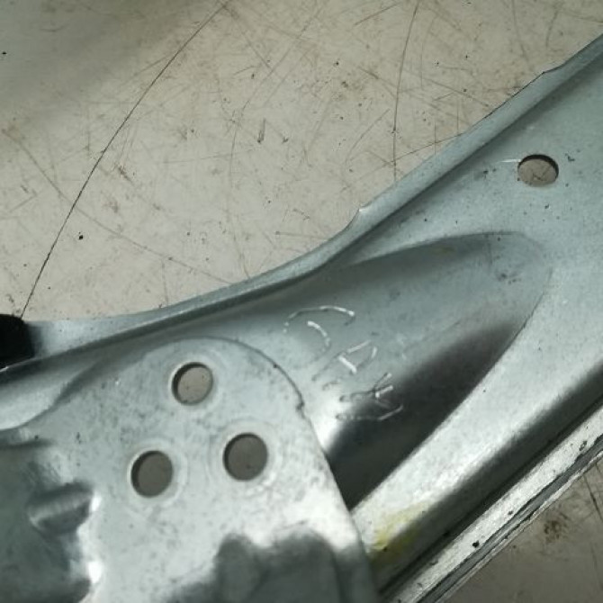 Mecanisme+moteur leve-glace ard occasion RENAULT MEGANE III Phase 3 10-2013->... 1.6 DCI 130ch 827200008R 3