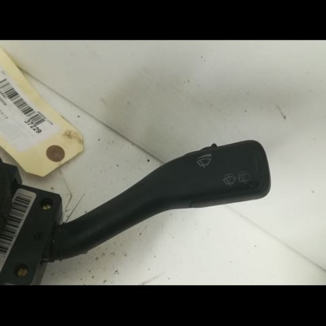 Bloc commodos occasion VOLKSWAGEN GOLF IV GOLF IV Phase 1 1998-01-01->2005-06-30 1.9 TDI 110ch 2