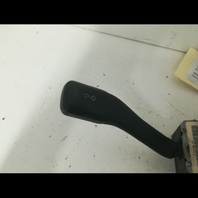 Bloc commodos occasion VOLKSWAGEN GOLF IV GOLF IV Phase 1 1998-01-01->2005-06-30 1.9 TDI 110ch 3