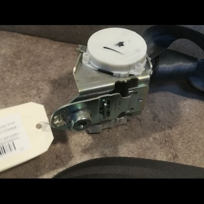 Ceinture arrière droite occasion RENAULT CLIO III phase 2 ESTATE 03-2009->12-2014 1.5 DCI 75ch 8200838238 3