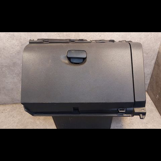 Boite à gants occasion RENAULT SCENIC III Phase 1 04-2009->11-2011 1.5 DCI 105ch 681080026R 1