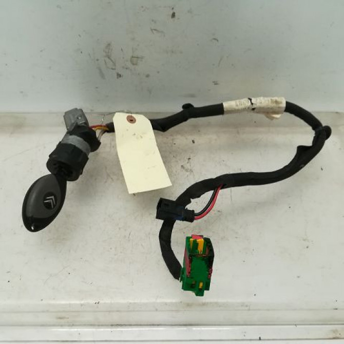 Antivol de direction occasion CITROEN C8 Phase 1 06-2002->... 2.2 HDi 16v 130ch 4162Y2 1