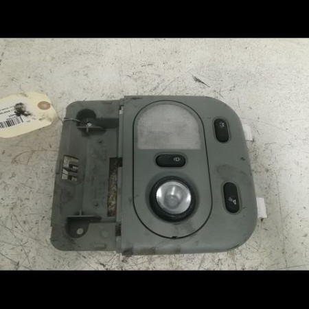 Plafonnier occasion RENAULT MASTER II Phase 3 06-2006->04-2010 2.5 DCI  120ch