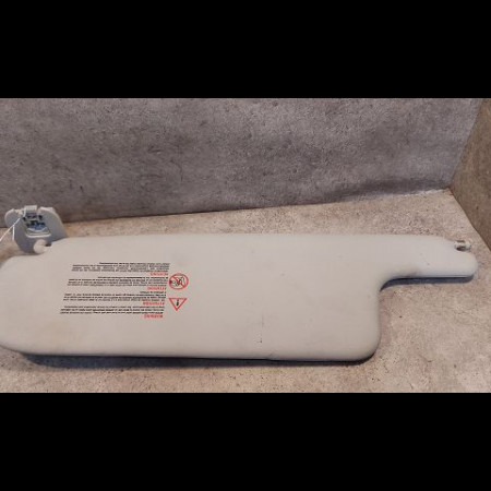 Pare-soleil droit occasion RENAULT LAGUNA II Phase 2 03-2005->09-2007 1.9 DCI 120ch 8200245822