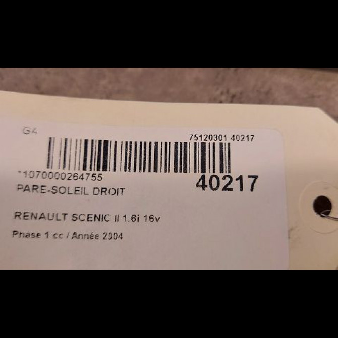 Pare-soleil droit occasion RENAULT SCENIC II Phase 1 03-2004->09-2006 1.6i 16v 8200246822 3