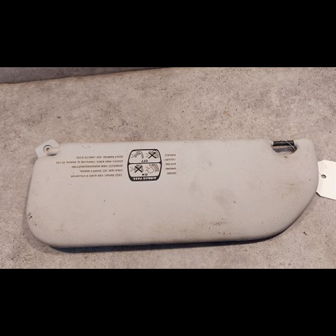 Pare-soleil droit occasion CITROEN SAXO Phase 2 09-1999->12-2004 1.1i 60ch 8143GA 2