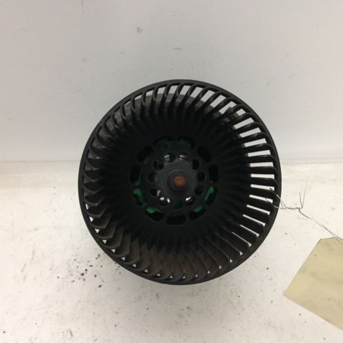 Ventilateur de chauffage occasion PEUGEOT 107 Phase 1 06-2005->12-2008 1.4 HDI 1608175580 1