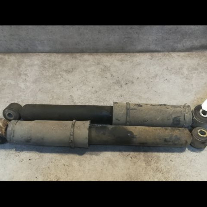 Amortisseur arrière droit occasion TRAFIC II Phase 1 10-2001->08-2006 1.9 DCI 100ch 7701066495 1