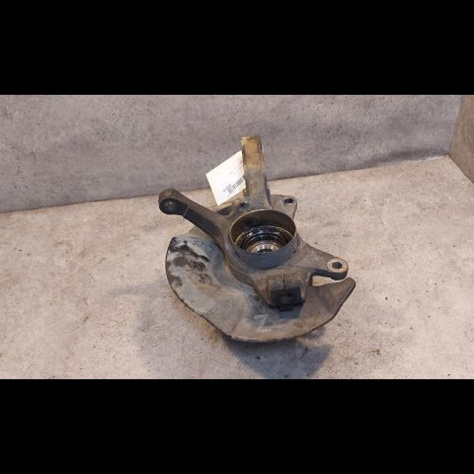 Moyeu avg occasion SUZUKI BALENO Phase 1 10-1996->02-2002 1.9 TD 2