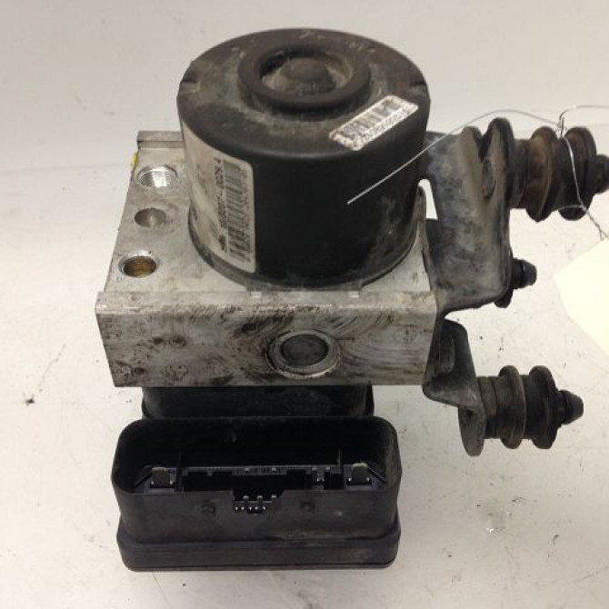 Unité hydraulique ABS occasion VOLKSWAGEN CADDY III Phase 1 03-2004->07-2010 1.9 TDI 105ch 1K0614517HBEF 1