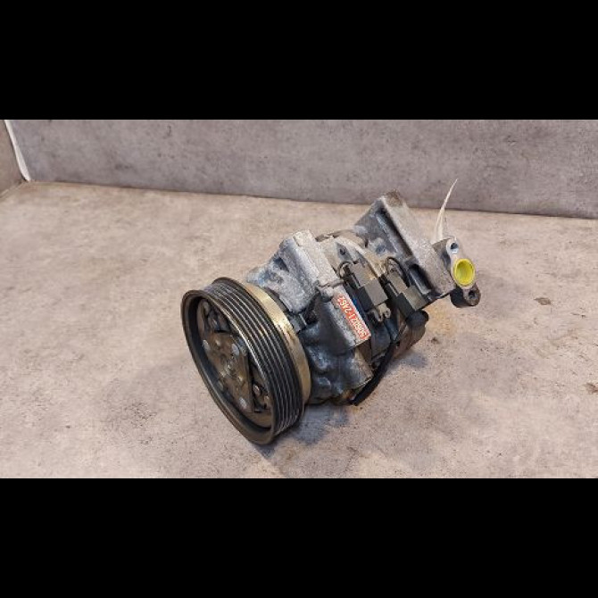 Compresseur air conditionne occasion NISSAN MICRA II Phase 1 10-1992->09-1996 9260067B07 1