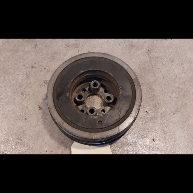 Poulie de vilebrequin occasion VOLKSWAGEN PASSAT IV Phase 2 10-2000->03-2005 38105243F 2