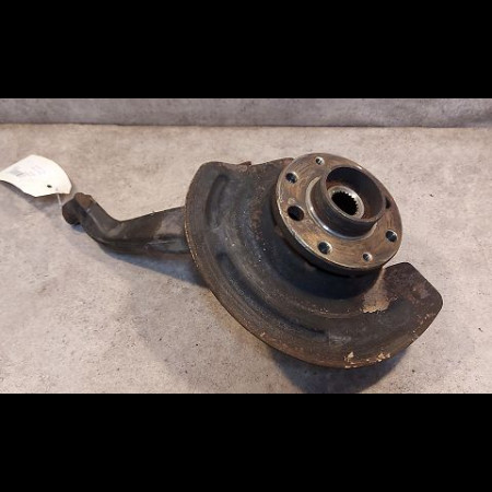 Moyeu avd occasion RENAULT 25 Phase 2 07-1988->06-1992 TURBO D 7700715149