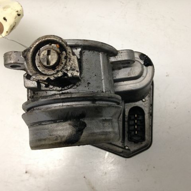 Boitier papillon occasion B.M.W. SERIE 3 III Phase 1 01-1991->04-1998 318 TDS 2