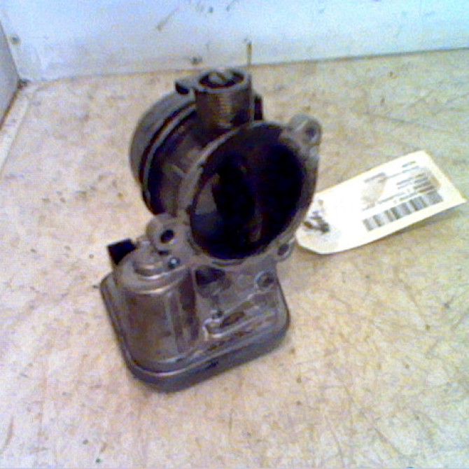 Boitier papillon occasion B.M.W. SERIE 3 V Phase 2 09-2008->12-2011 318d 1