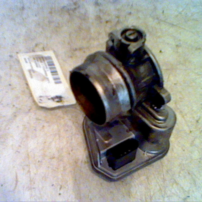 Boitier papillon occasion B.M.W. SERIE 3 V Phase 2 09-2008->12-2011 318d 2