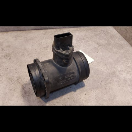 Debimetre air occasion VOLKSWAGEN PASSAT IV Phase 2 10-2000->03-2005 1.9 TDI 100ch 38906461