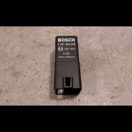 Boitier de préchauffage occasion SKODA OCTAVIA II Phase 2 10-2008->01-2013 1K1820353C