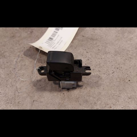 Commande lève-glace porte avant droite occasion NISSAN X-TRAIL I Phase 1 07-2001->12-2003 2.2 VDI 114ch