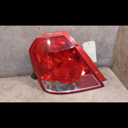 Feu arrière gauche occasion GM DAEWOO KALOS Phase 1 09-2002->12-2004 96540268