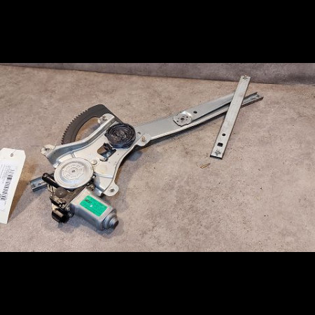 Mecanisme+moteur leve-glace avg occasion GM DAEWOO KALOS Phase 1 09-2002->12-2004 95987099