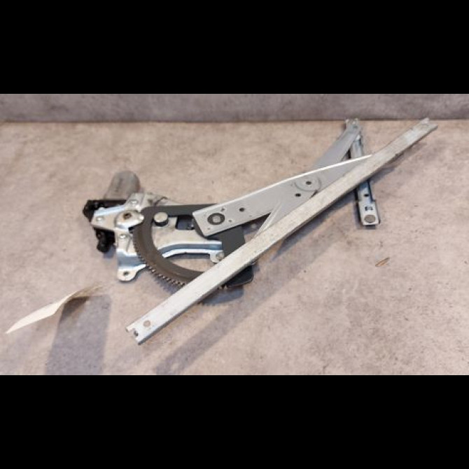 Mecanisme+moteur leve-glace avg occasion GM DAEWOO KALOS Phase 1 09-2002->12-2004 95987099 2