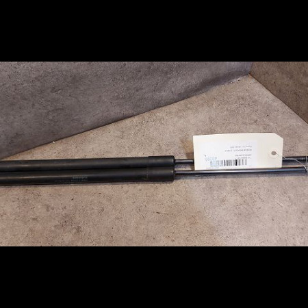 Verin droit hayon occasion NISSAN MICRA III Phase 3 11-2007->11-2010 1.2i 65ch