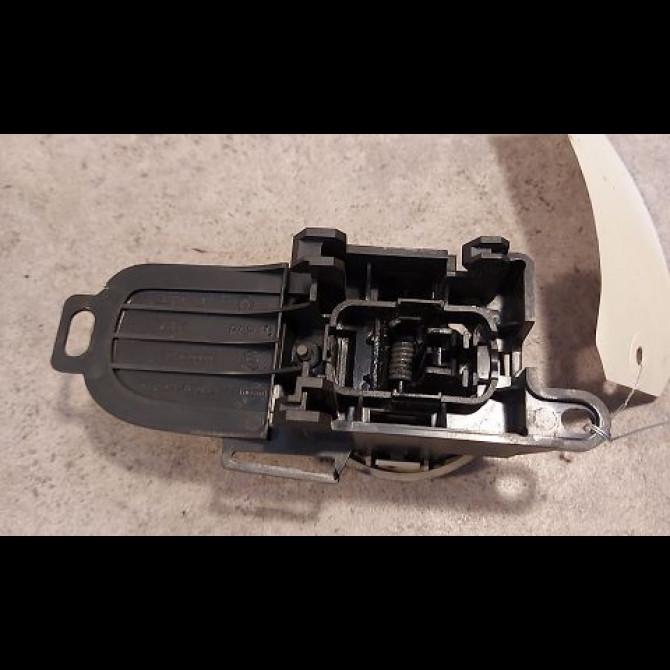 Poignee int porte arg occasion NISSAN MICRA III Phase 3 11-2007->11-2010 1.2i 65ch 2