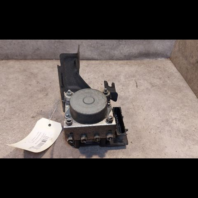 Unité hydraulique ABS occasion NISSAN MICRA III Phase 3 11-2007->11-2010 1.2i 65ch 1