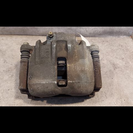 Etrier de frein avant droit occasion M.G. ZR