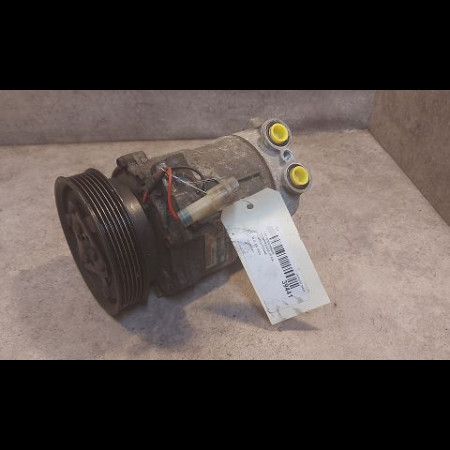 Compresseur air conditionne occasion M.G. ZR