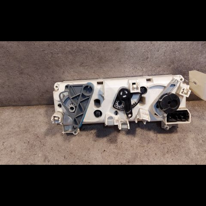 Commande de chauffage occasion PEUGEOT 306 Phase 2 04-1997->03-2002 1.9 TD 6451F2 2