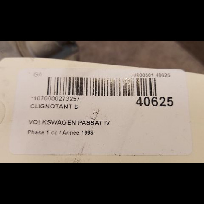 Clignotant droit occasion VOLKSWAGEN PASSAT IV Phase 1 10-1996->10-2000 1.9 TDI 110ch 3B0953042C 3