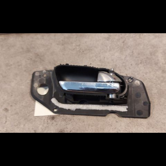 Poignee int porte avd occasion PEUGEOT 607 Phase 1 11-1999->09-2004 2.2 HDI 9329FC 1