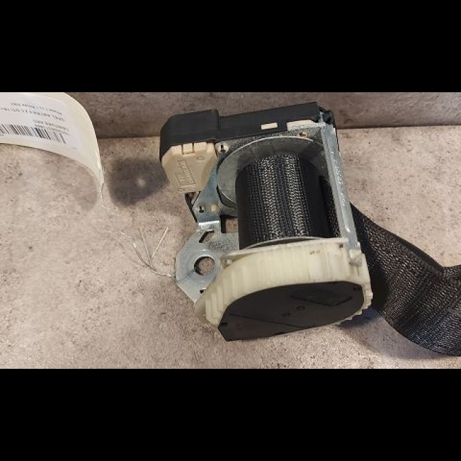 Ceinture arrière droite occasion OPEL ASTRA II Phase 1 04-1998->09-2004 2.0 DTI 16v 100ch 90560646 2