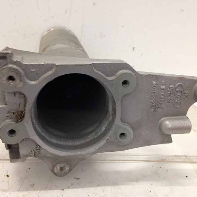 Renfort droit pare-choc avant occasion AUDI A8 I Phase 1 09-1994->02-1999 2