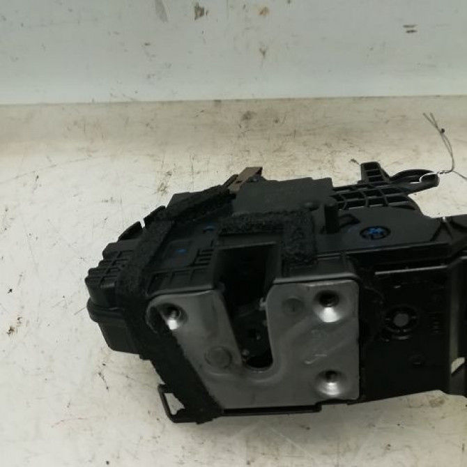 Serrure porte arg occasion RENAULT CAPTUR Phase 1 02-2013->... 1.2i 118 16V 805034742R 1