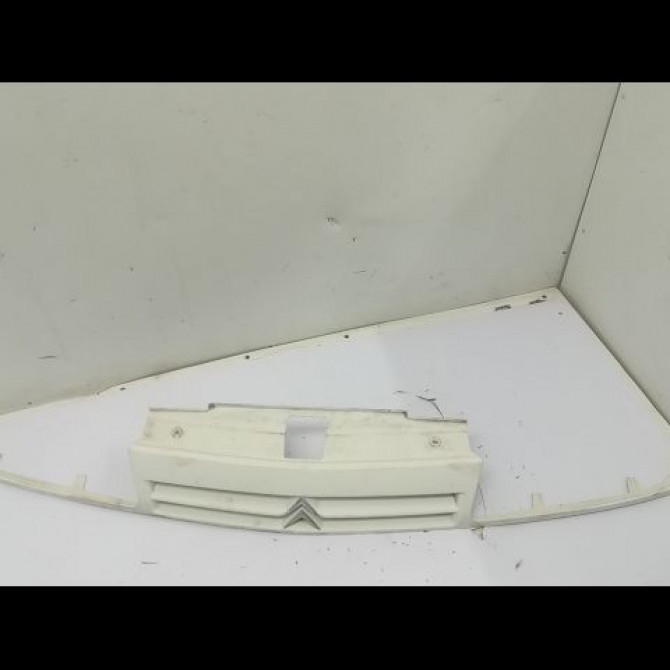 Calandre occasion CITROEN XANTIA Phase 1 03-1993->06-1998 1.9 TD 96176847 1