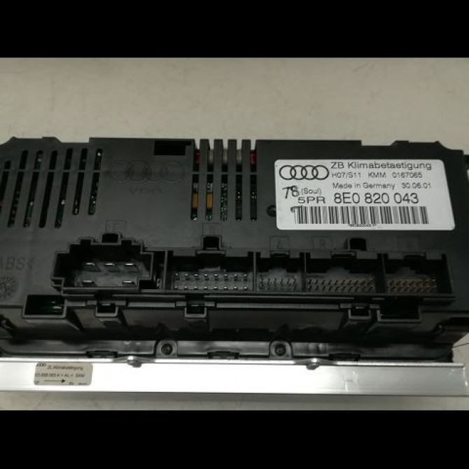 Commande de chauffage occasion AUDI A4 II Phase 1 01-2001->11-2004 1.9 TDi 101ch 2