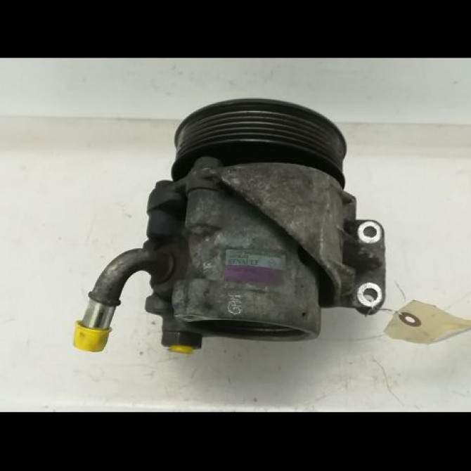 Pompe direction assistee occasion RENAULT ESPACE III Phase 1 12-1996->09-2002 2.2 DT 7700875710 3