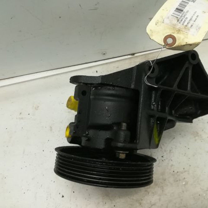 Pompe direction assistee occasion FORD FIESTA IV Phase 2 09-1999->09-2002 1.4i 2