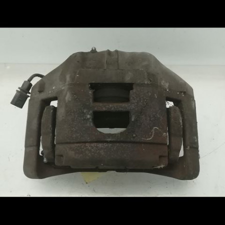 Etrier de frein avant gauche occasion AUDI A8 I Phase 1 09-1994->02-1999 4F0615123