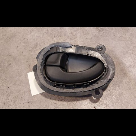 Poignee int porte avg occasion PEUGEOT 406 Phase 1 10-1995->04-1999 2.1 TD 9143E7