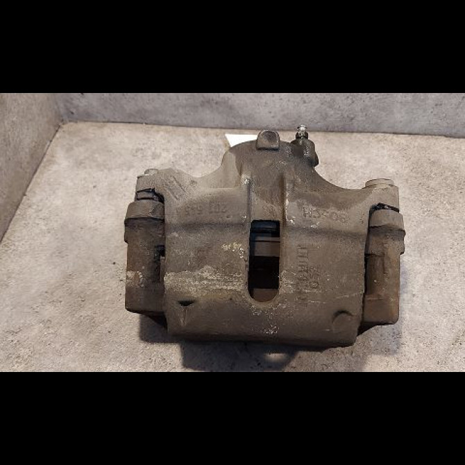 Etrier de frein avant gauche occasion RENAULT KANGOO I Phase 2 03-2003->06-2010 1.6i 16v 95ch 1