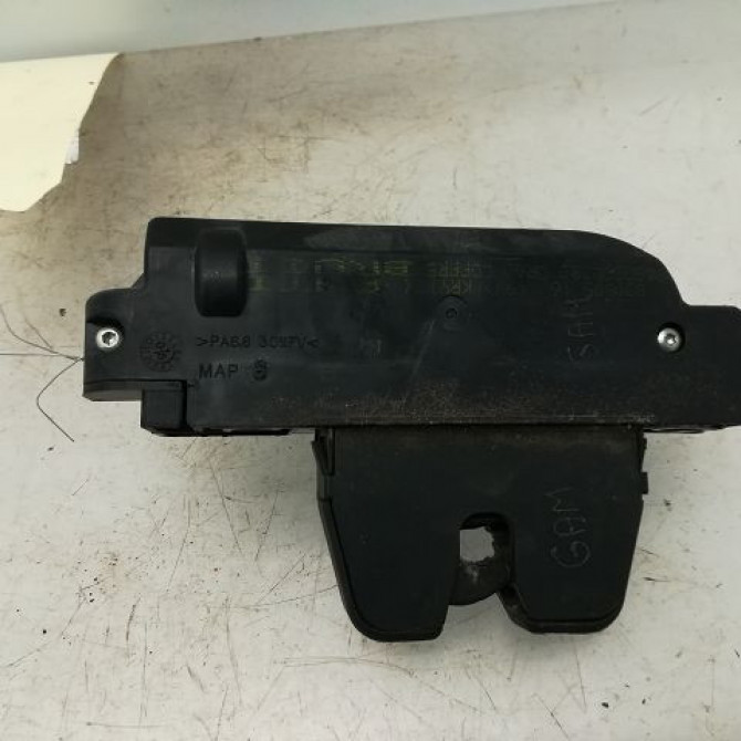 Serrure hayon occasion PEUGEOT 407 Phase 1 04-2004->07-2008 1.6 HDI 16v 1