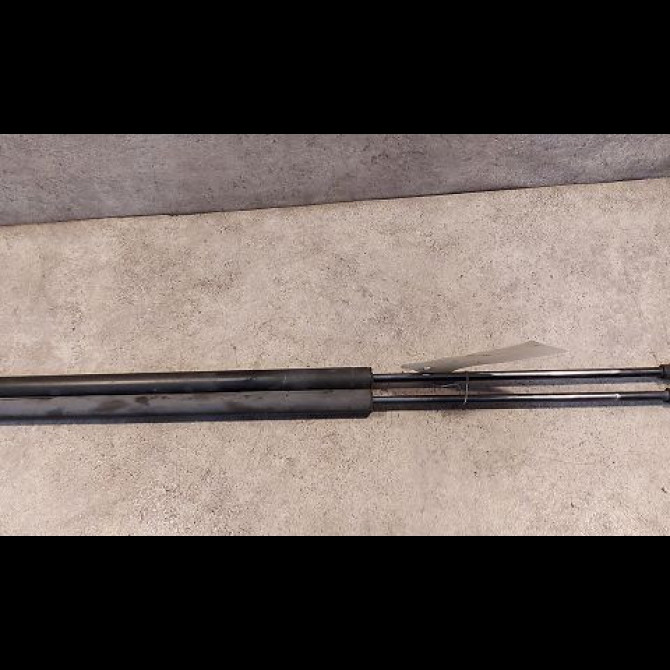 Verin droit hayon occasion CITROEN XANTIA Phase 2 12-1997->06-2001 2.0 HDi 110ch 8731C2 1