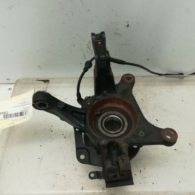 Moyeu avg occasion RENAULT CAPTUR Phase 1 02-2013->... 1.2i 118 16V 402107314R 2