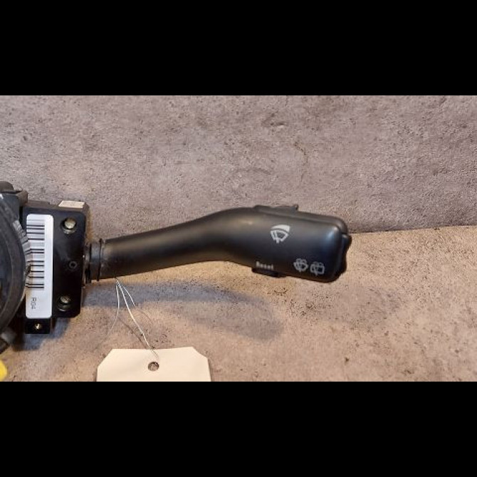 Bloc commodos occasion VOLKSWAGEN GOLF IV GOLF IV Phase 1 1998-01-01->2005-06-30 1.6i 8v 100ch 2